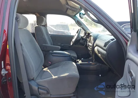 2004 Toyota Tundra Ltd V8 z USA, uszkodzony, nr VIN 5TBRT38134S443350